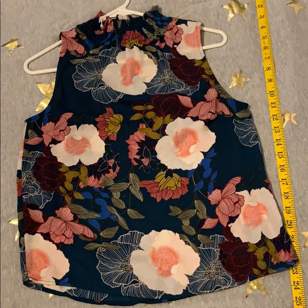 Floral top